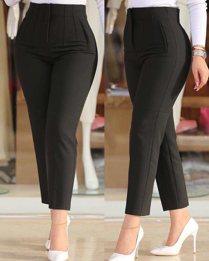 Arlyn Dames High Waisted Cropped Broek