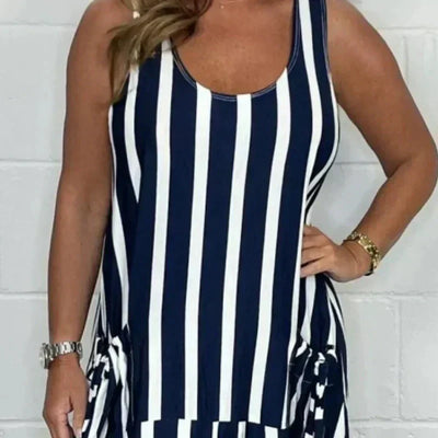 Oversized gestreepte jurk met strikceintuur en voorzak