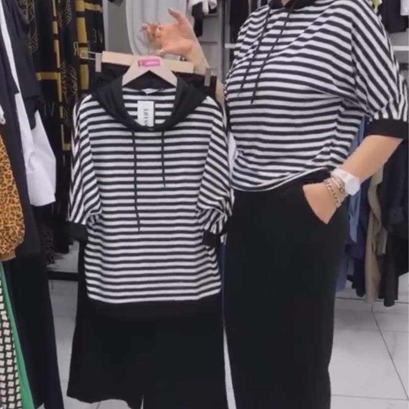 Set van gestreepte top en effen broek voor dames